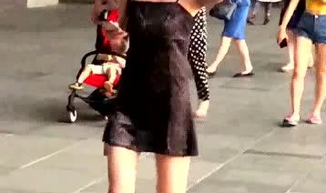 美国纽约长腿小姐姐事件,网络热议背后的真相揭晓